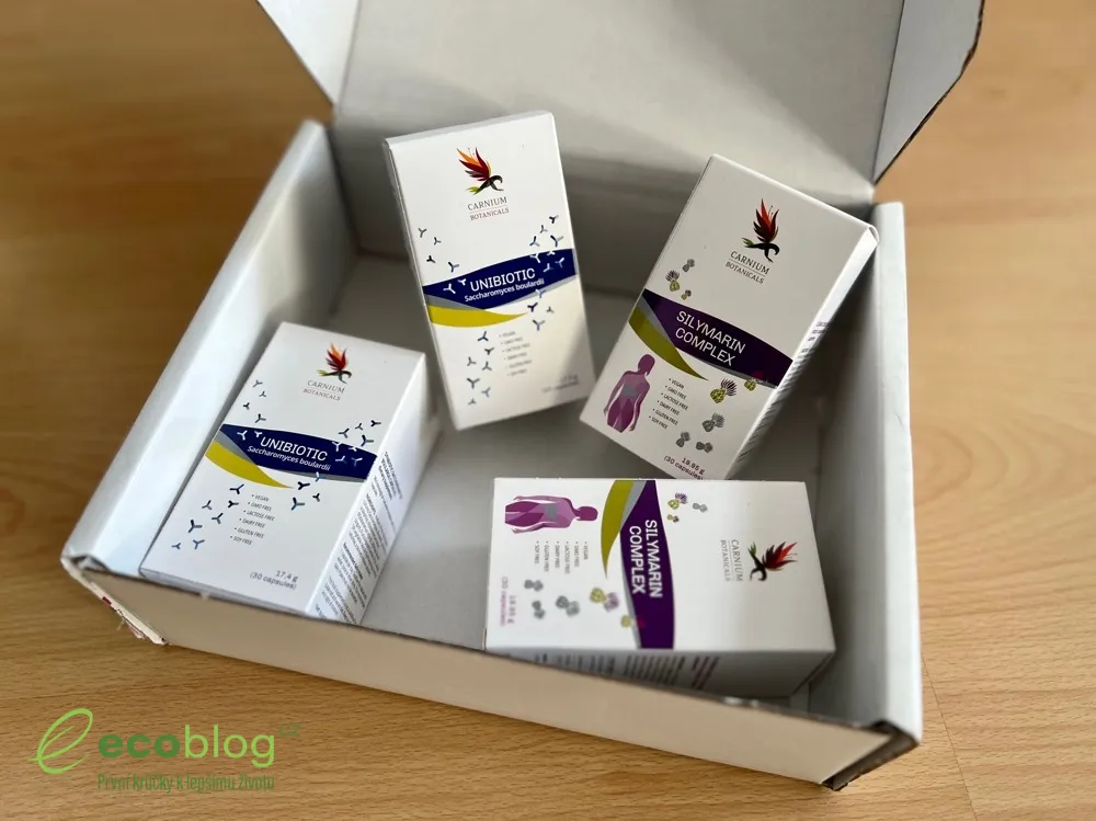 Otvorená zásielka Carnium Botanicals s produktom UniBiotic
