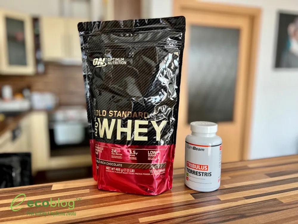 Balenie GymBeam Whey Protein Gold Standard z blízka