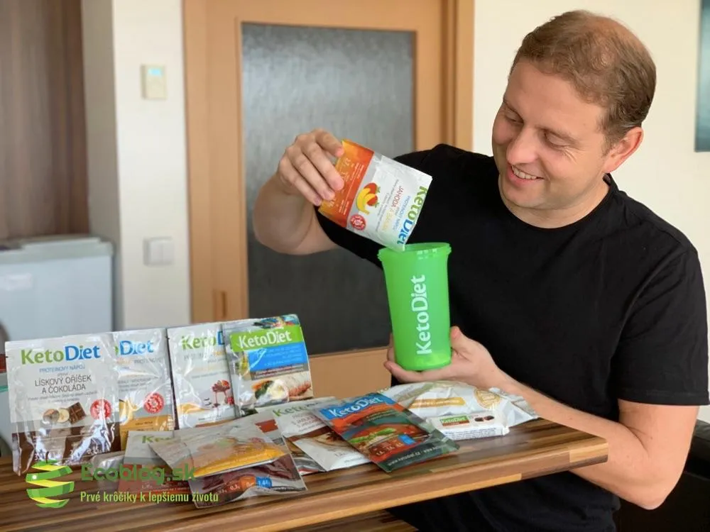 Recepty z produktov KetoDiet, placky, vafle a pizza