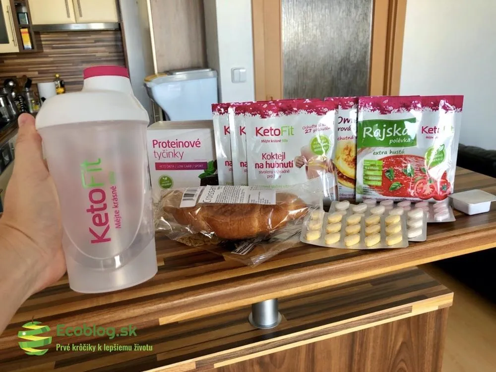 Keto jedlá KetoFit s minimom sacharidov a vysokým obsahom bielkovín