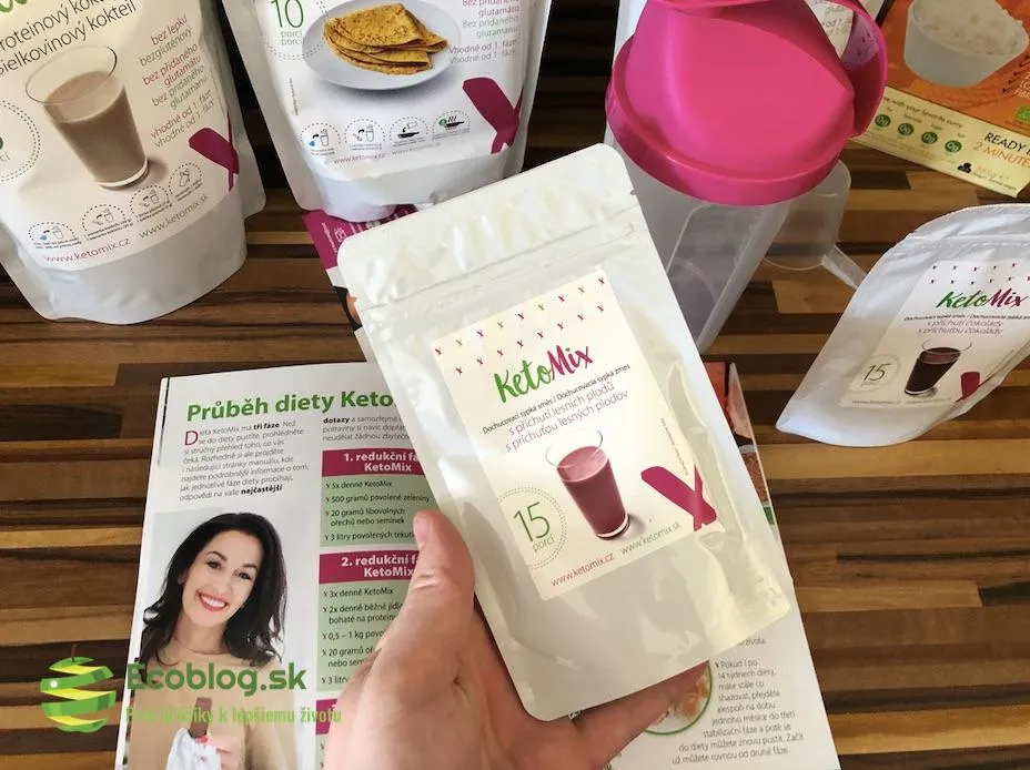 Proteínová tyčinka KetoMix ako desiata počas keto diéty