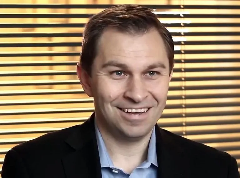Kniha Koniec starnutia od Davida Sinclaira, recenzovaný titul