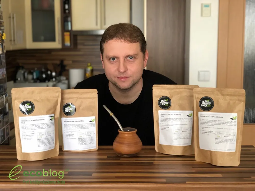 Príprava Yerba Mate čaju z ManuTea v šálke